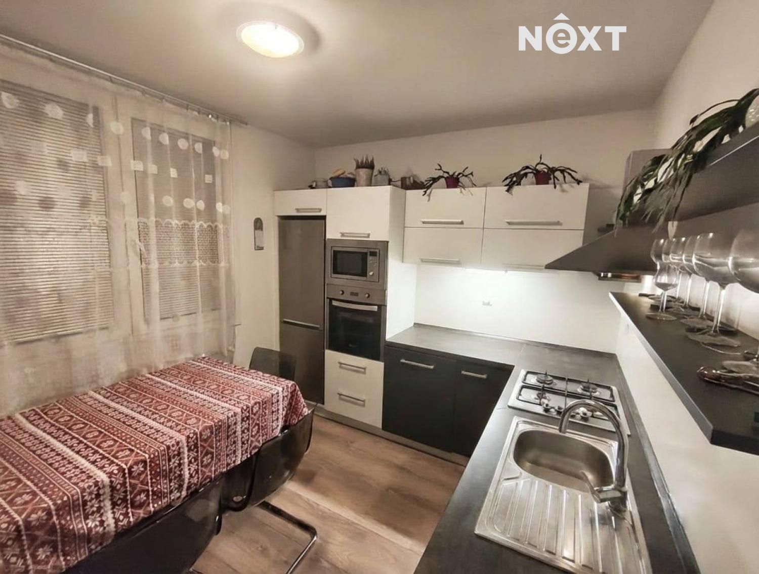 Pronájem byt 3+1, 81㎡