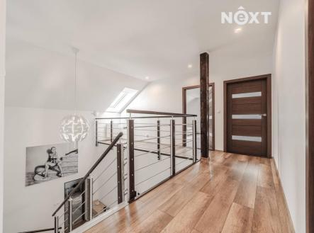 Prodej domu/vily, 328 m²