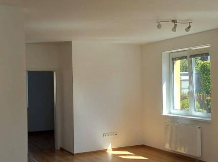 Pronájem bytu, 3+kk, 85 m²