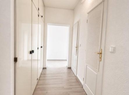 Pronájem bytu, 2+1, 51 m²