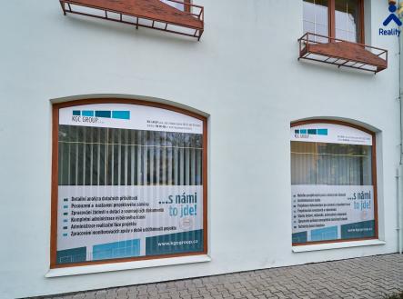 Pronájem obchodní prostor, 73 m²