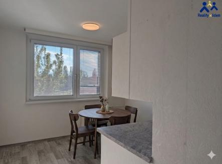 Pronájem bytu, 1+1, 32 m²