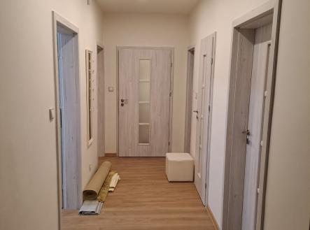 Pronájem bytu, 3+kk, 76 m²
