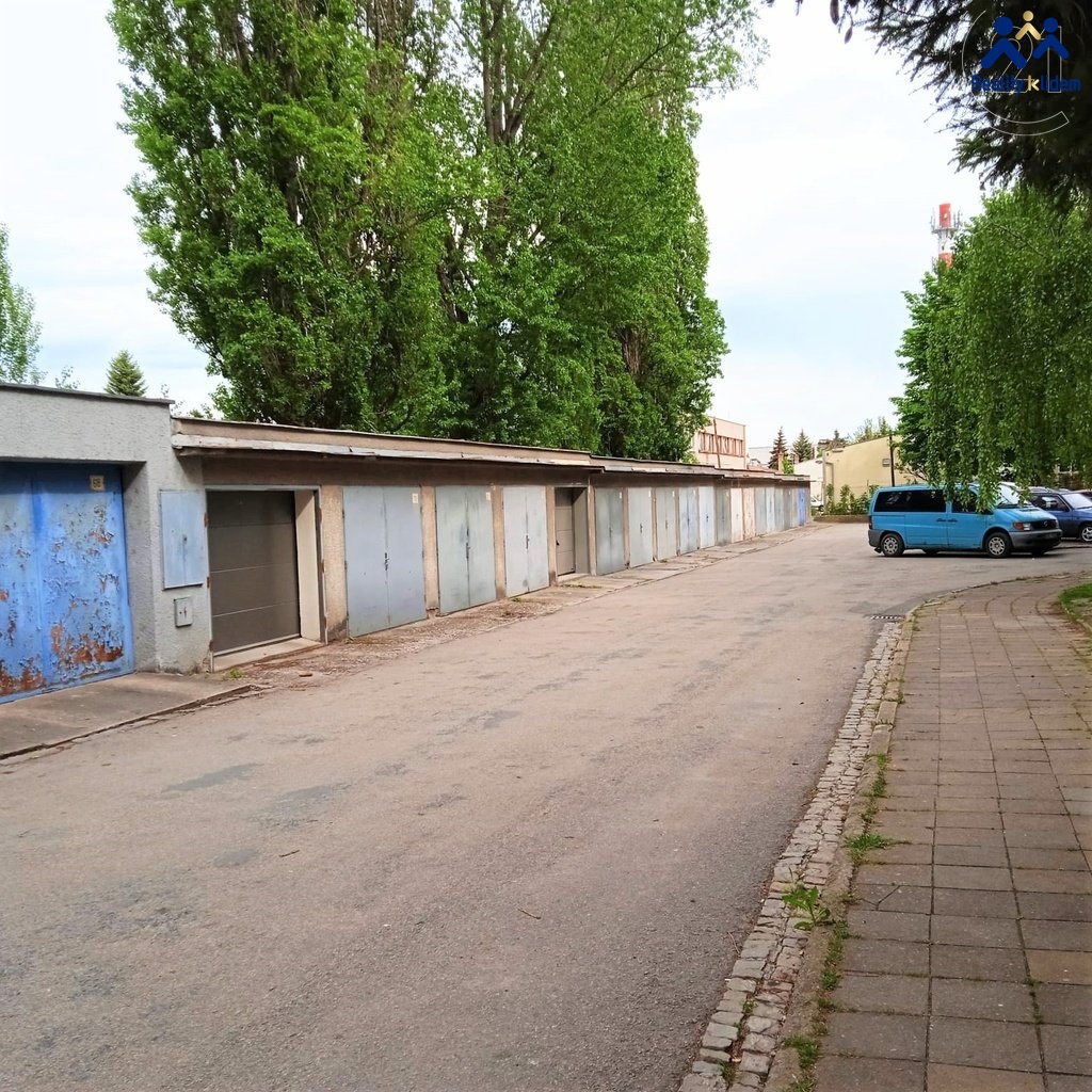 1024x1024wm2212181210-c274b-prodej-garaze-20-m2-na-ulici-puskinova-ve-vyskove-whatsapp-image-2021-05