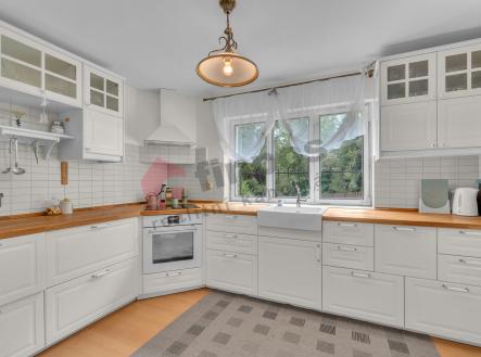 Prodej domu/vily, 231 m²