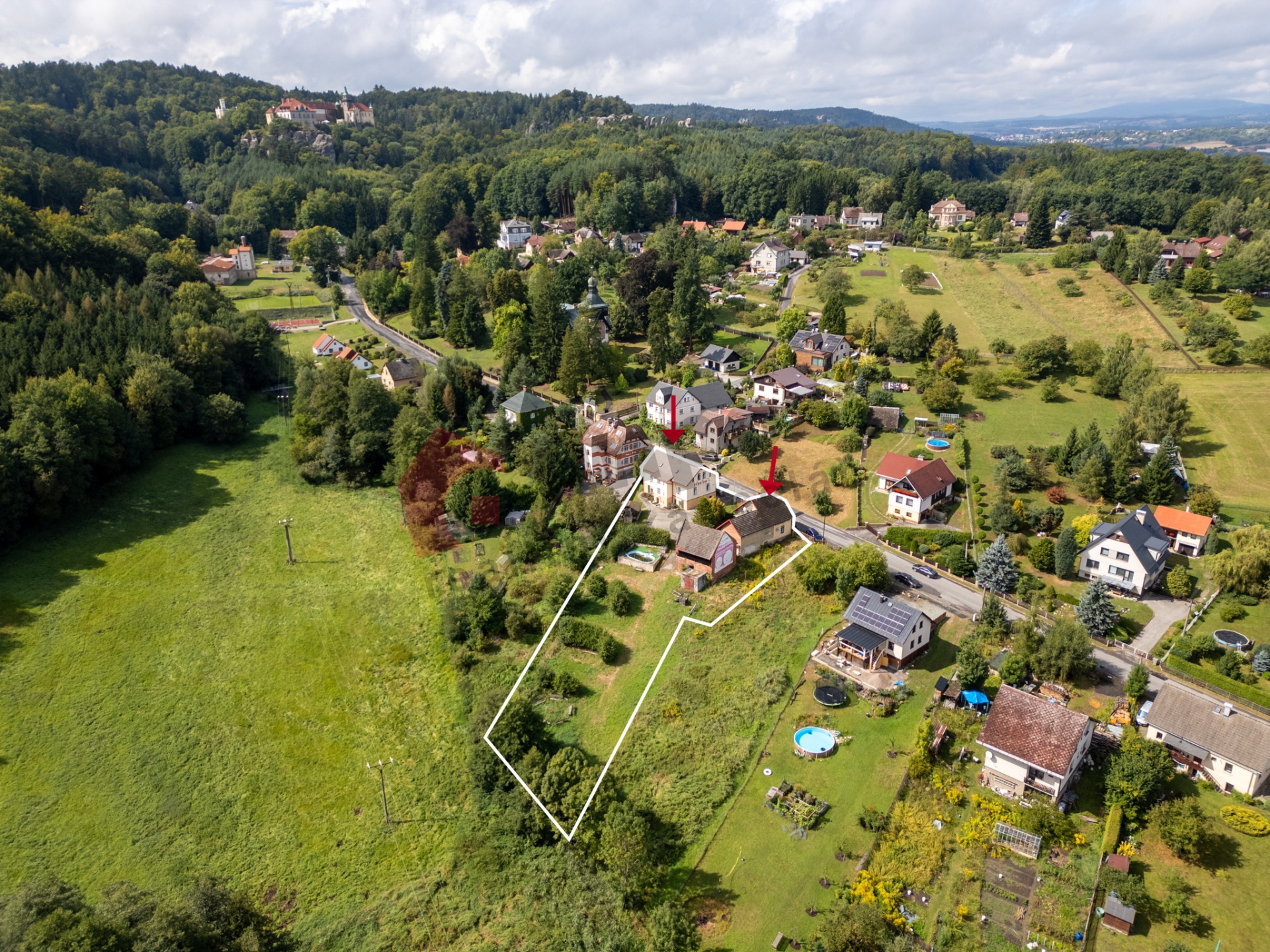 Prodej penzionu s rodinným domem, stodolou a pozemkem – Hrubá Skála, Český ráj