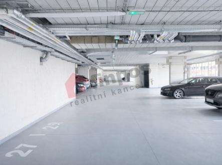 Prodej komerčního objektu, nákupní středisko, 13 m²