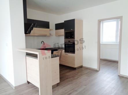 Pronájem bytu, 3+kk, 75 m²