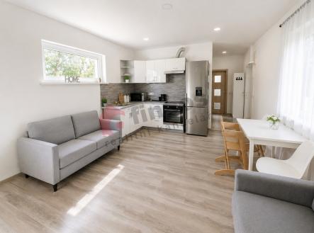 Pronájem domu/vily, 50 m²