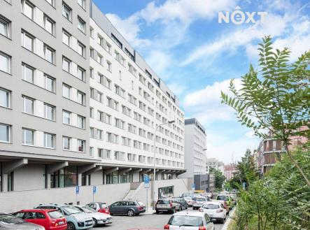 Pronájem bytu, 3+kk, 72 m²