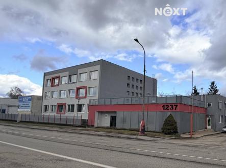 Pronájem kanceláře, 158 m²