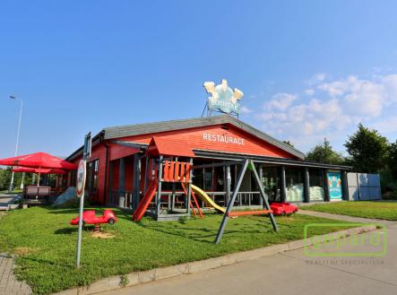 Pronájem restaurace, 305 m²