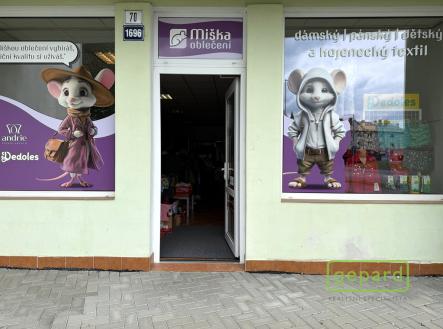 Pronájem - obchodní prostor, 83 m²