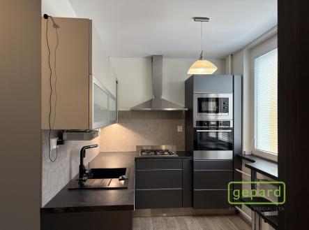 Pronájem bytu, 3+1, 76 m²