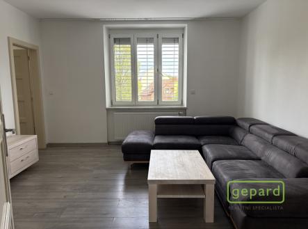 Pronájem bytu, 2+1, 60 m²