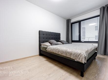 Pronájem bytu, 2+kk, 65 m²