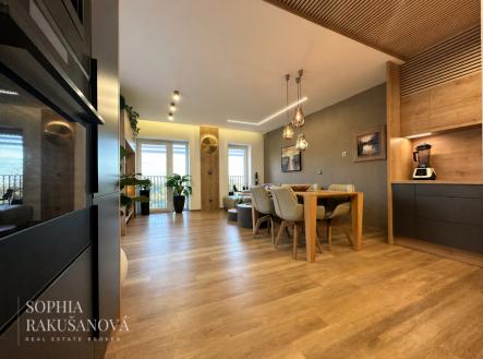 Pronájem bytu, 3+kk, 104 m²