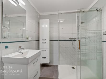 Prodej bytu, 3+kk, 70 m²