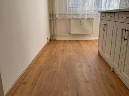 Pronájem bytu, 3+1, 63 m²