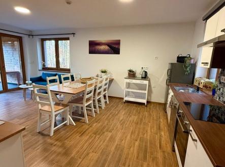 Pronájem domu/vily, 100 m²