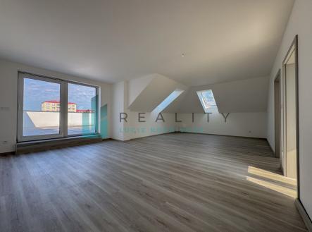 Prodej bytu, 3+kk, 93 m²