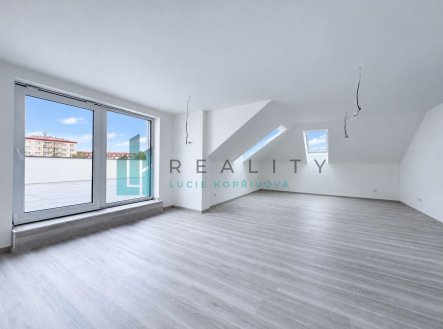 Prodej bytu, 3+kk, 93 m²