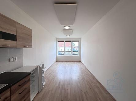 Pronájem bytu, 1+kk, 24 m²