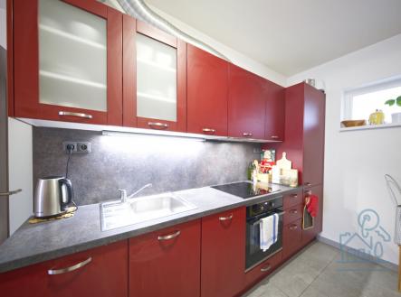 Prodej bytu, 2+kk, 61 m²