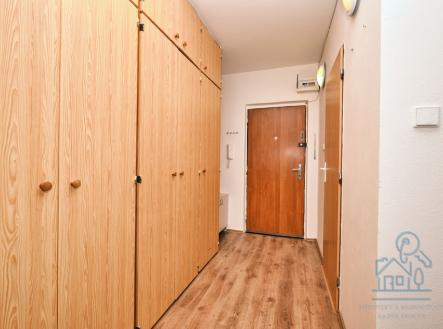 Pronájem bytu, 2+kk, 40 m²