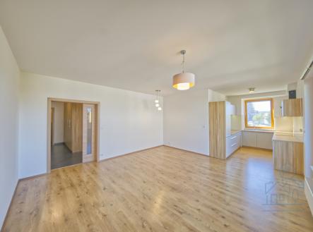 Prodej bytu, 3+kk, 77 m²
