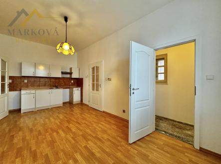 Pronájem bytu, 2+kk, 43 m²