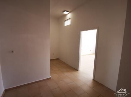 Pronájem kanceláře, 43 m²