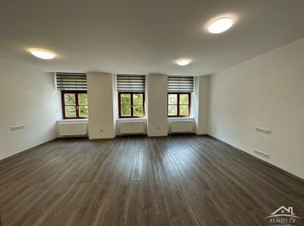 Pronájem bytu, 3+kk, 94 m²