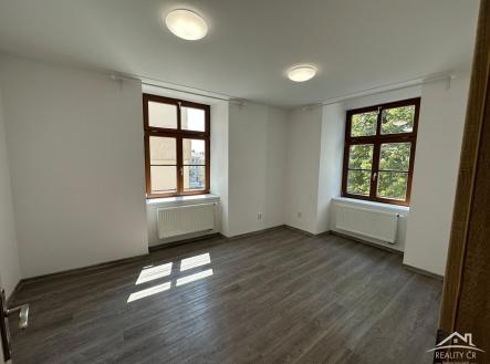 Pronájem bytu, 3+kk, 94 m²