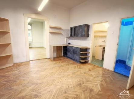 Pronájem bytu, 2+1, 70 m²