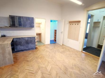 Pronájem bytu, 2+1, 70 m²