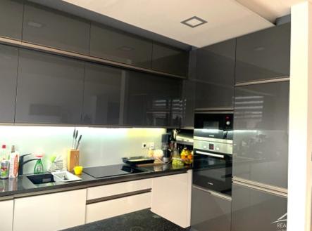 Pronájem domu/vily, 123 m²