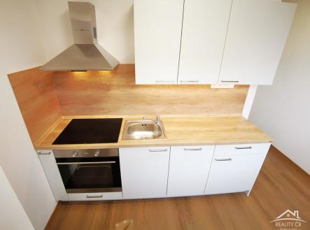 Pronájem bytu, 2+1, 56 m²