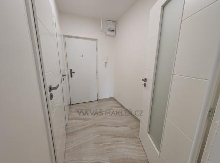 Pronájem bytu, 1+kk, 25 m²