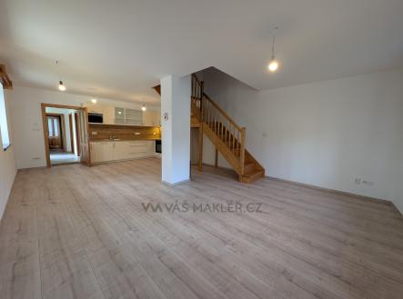 Pronájem domu/vily, 198 m²