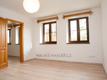 Pronájem domu/vily, 198 m²