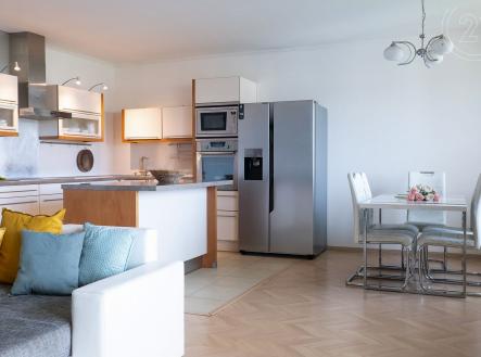 Prodej bytu, 3+kk, 95 m²