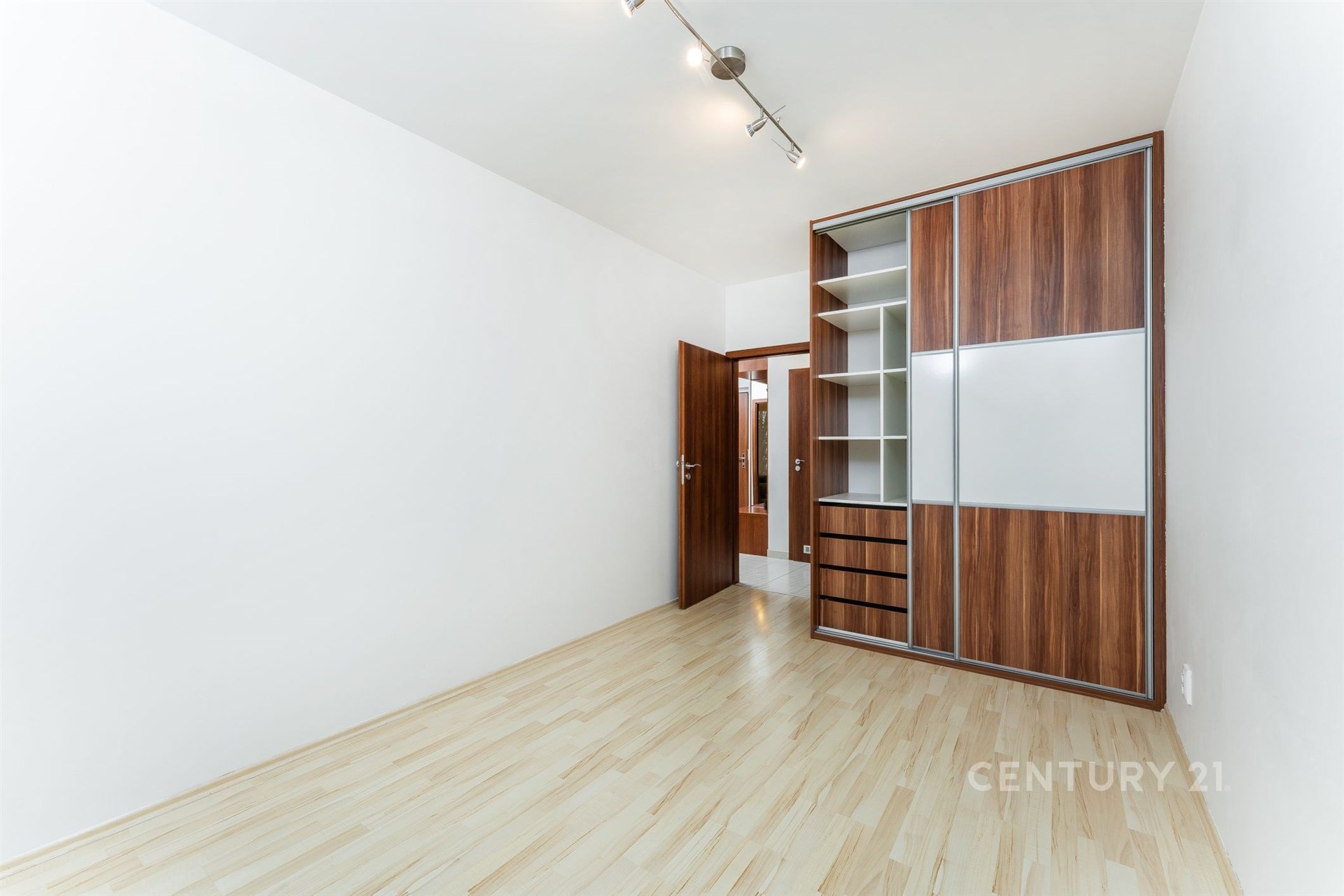 Fotku se nepodařilo načíst.