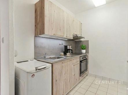 Pronájem bytu, 2+kk, 45 m²