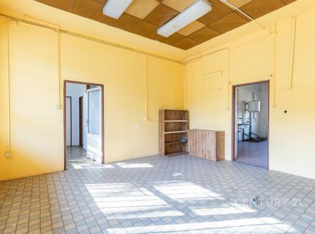 Pronájem obchodní prostor, 64 m²