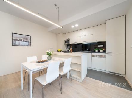Pronájem bytu, 2+kk, 53 m²