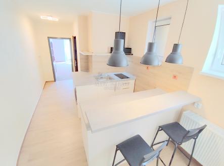 Pronájem bytu, 1+1, 40 m²