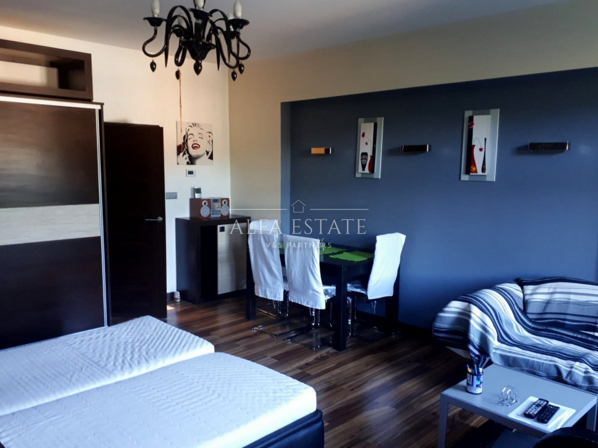 Pronájem velmi pěkného  bytu 2+1, nedaleko centra Karlových Var