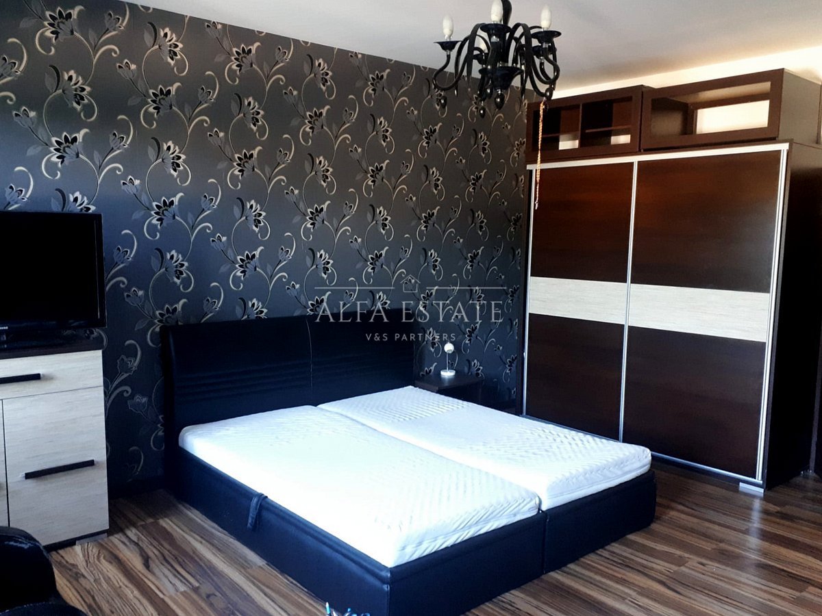 Pronájem velmi pěkného  bytu 2+1, nedaleko centra Karlových Var