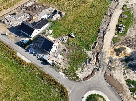 Prodej pozemku pro bydlení, 1 272 m²